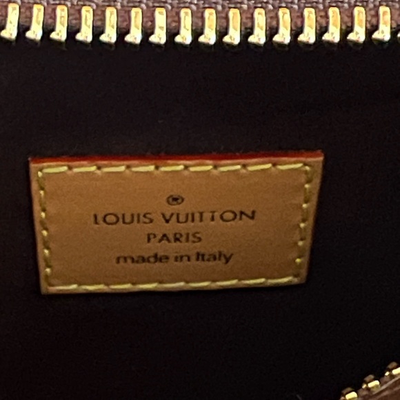 Louis Vuitton Side Truck MM - Picture 8 of 14